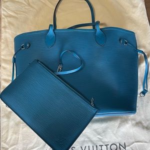 Louis Vuitton Epi Neverfull MM Cyan